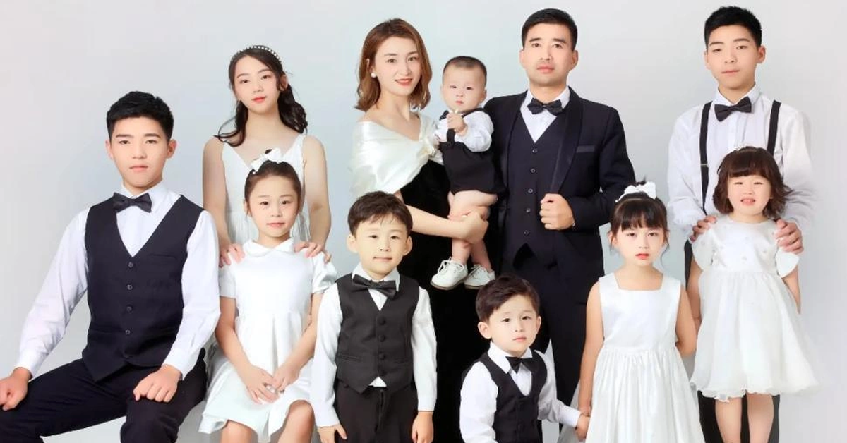 Vợ sinh 9 con trong 16 năm vì "không muốn lãng phí gene tốt của chồng", riêng tiền điện đã hơn 70 triệu/tháng