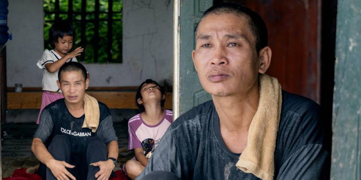 Xót xa hoàn cảnh của một gia đình ở Phú Thọ: Cha bại liệt sau tai nạn, mẹ bỏ đi, 5 đứa trẻ mịt mờ tương lai