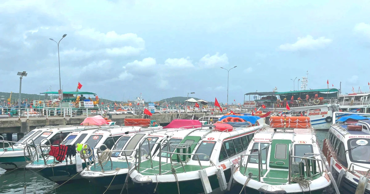 Nhiều ca nô, tàu du lịch ở Phú Quốc tạm dừng hoạt động