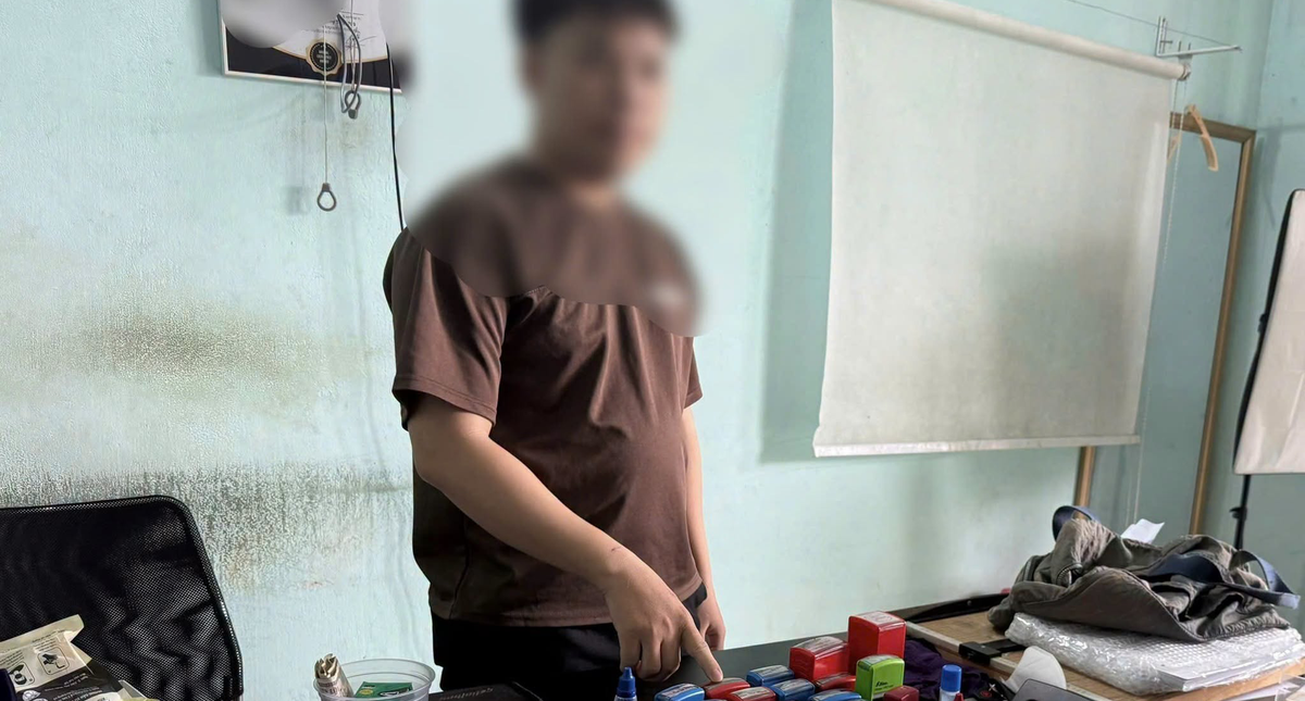 Kiểm tra tiệm photocopy, công an thu giữ 18 con dấu: Lời khai của chủ tiệm SN 1994 gây chú ý