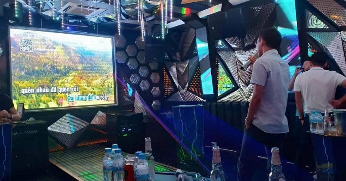 Tất cả người dân khi đi hát karaoke chú ý quy định phạt đã chính thức áp dụng