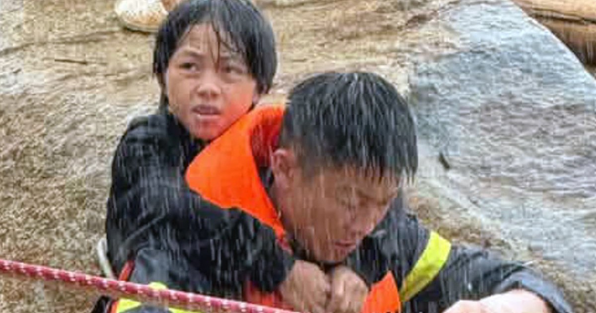 Dự báo thời tiết 19/7: Miền Bắc mưa lớn ở vùng núi, đồng bằng nắng nóng cục bộ