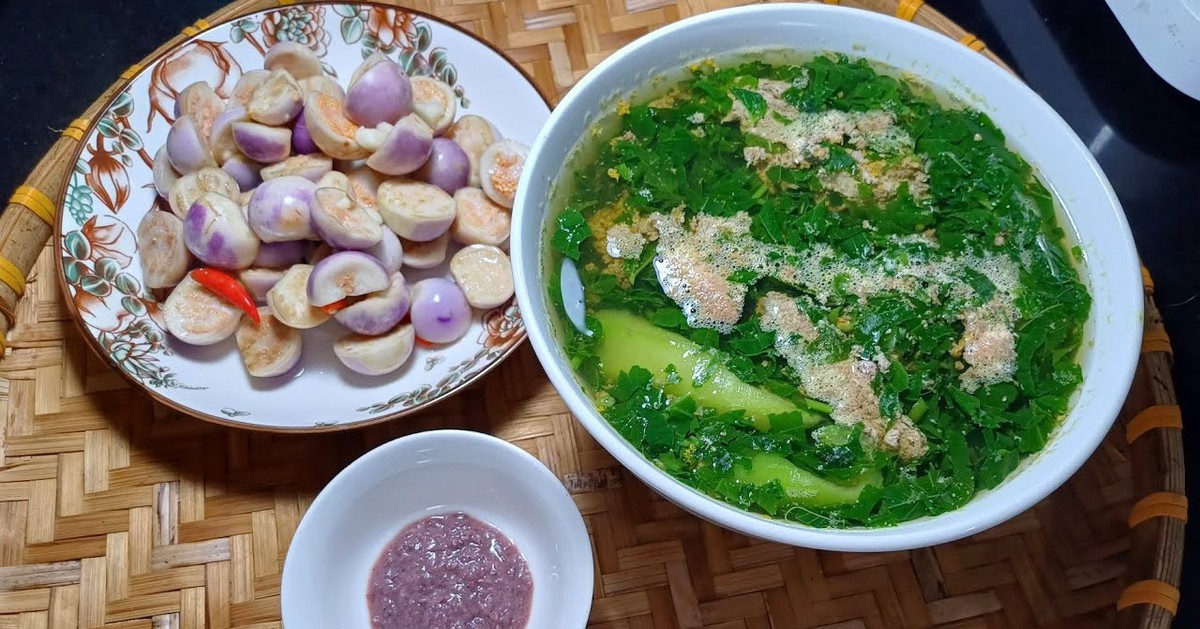 Đứng đầu không ai ngờ...
