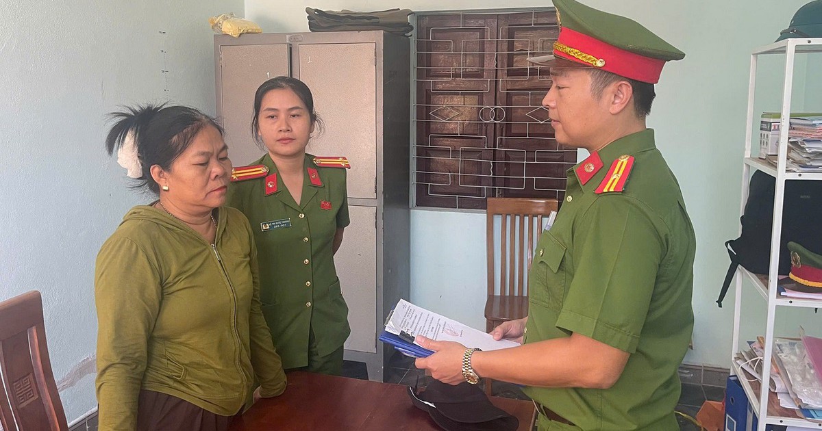 Nhờ thầy bói lấy lại 10 tỷ đồng bị lừa, người phụ nữ cay đắng khi bị lừa thêm 179 triệu