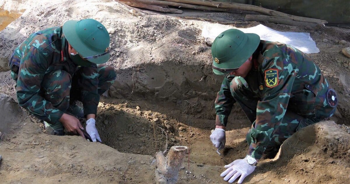 Phát hiện thêm 10 hài cốt liệt sĩ cùng nhiều di vật ở Quảng Trị