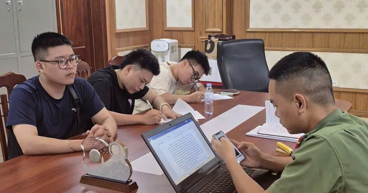 Công an làm việc với 3 thanh niên cợt nhả chương trình "Sao sáng dẫn đường"