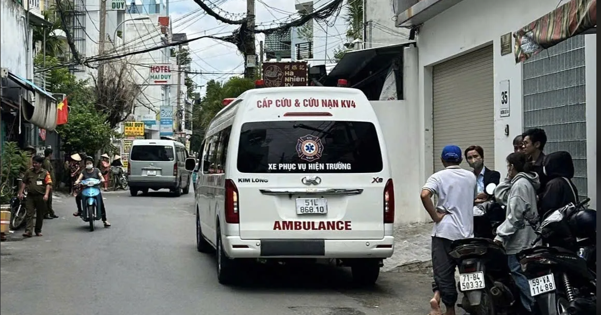 Người đàn ông tử vong trong phòng trọ ở TP.HCM