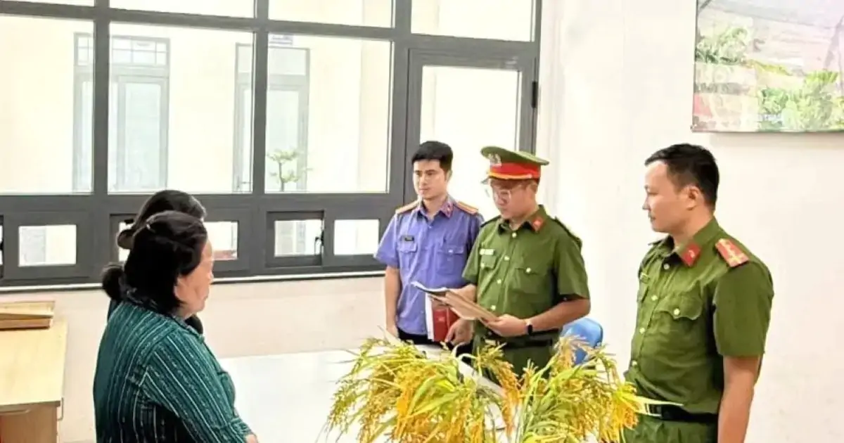 Xin làm tình nguyện viên gây quỹ "Nghĩa tình đồng đội", rồi biển thủ tiền quyên góp