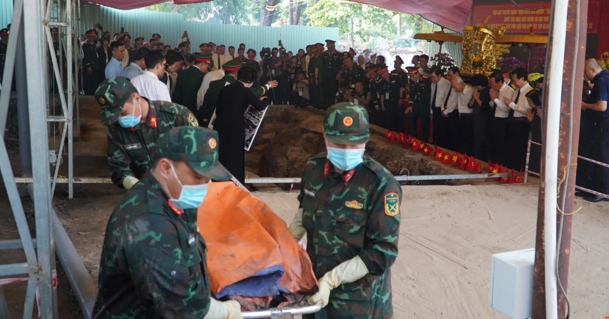 Hài cốt liệt sĩ đầu tiên tìm thấy ở Công viên Lê Thị Riêng: Còn giữ nguyên quyết định điều động của đơn vị