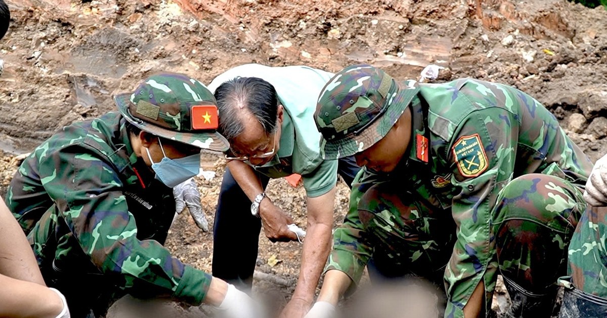 Thêm 12 hài cốt liệt sĩ được tìm thấy tại Công viên Lê Thị Riêng