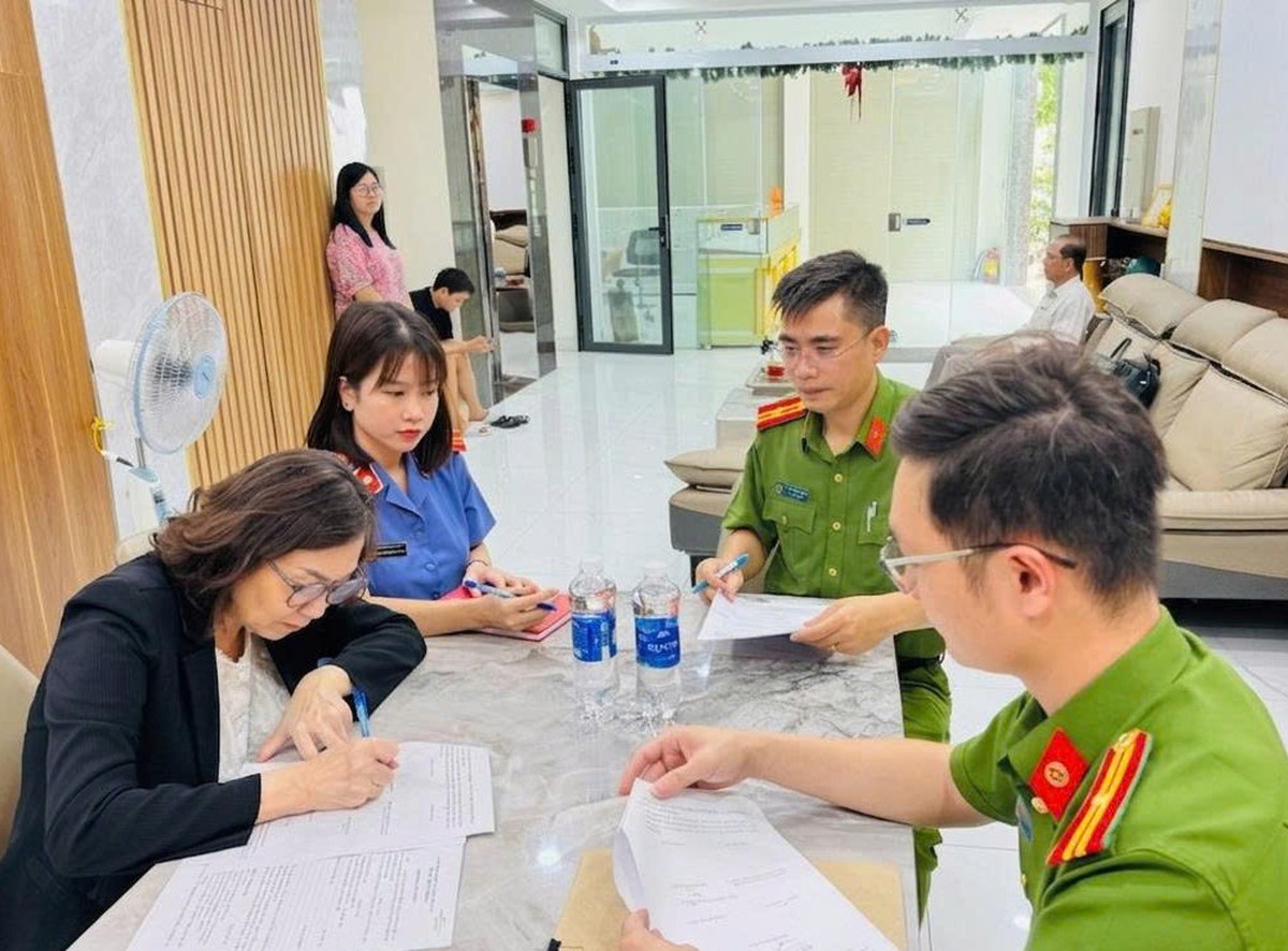 Khởi tố chủ doanh nghiệp vàng bạc Nguyễn Thị Thanh Nga SN 1967
