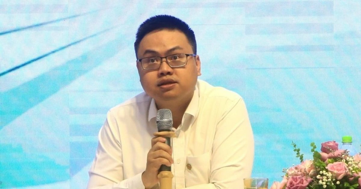 Hóa chất Đức Giang thay loạt lãnh đạo: Tổng giám đốc mới sinh năm 1988, con rể ông Đào Hữu Huyền làm Phó TGĐ