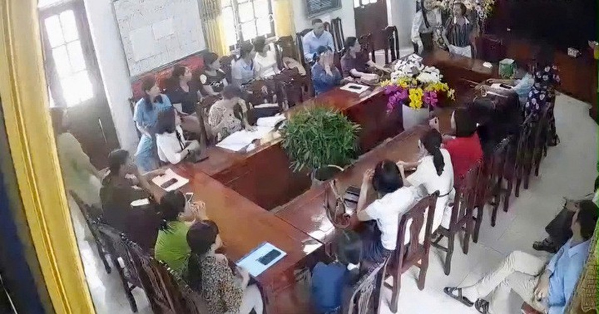 Vụ nữ hiệu trưởng đập bàn, ném cốc giữa cuộc họp ở Ninh Bình: Sở GD&ĐT lên tiếng