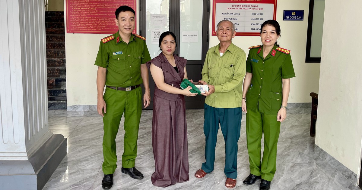 Công an xác minh 400.000.000 đồng tiền mặt nằm trên đường ĐH57