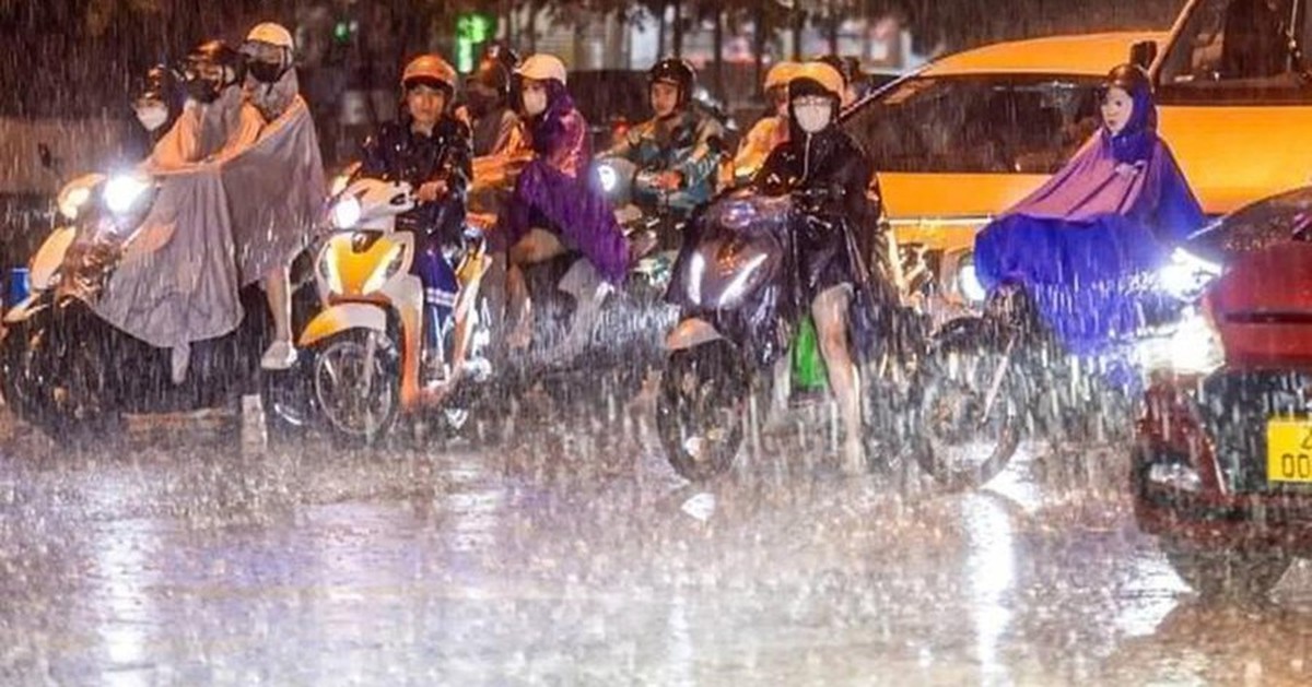 Dự báo thời tiết ngày mai 20/8: Hà Nội tiếp tục mưa dông