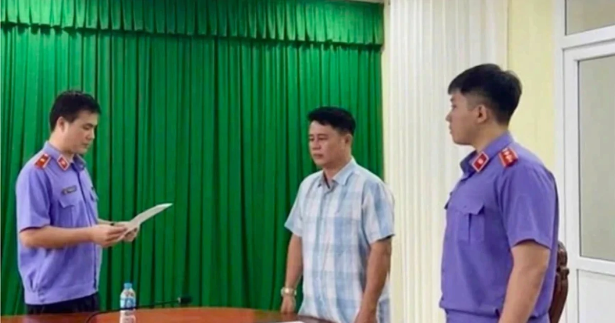 Nhóm cựu cán bộ "đổi trắng thay đen" hồ sơ vụ tai nạn khiến vụ nữ sinh tử vong ở Vĩnh Long như thế nào?