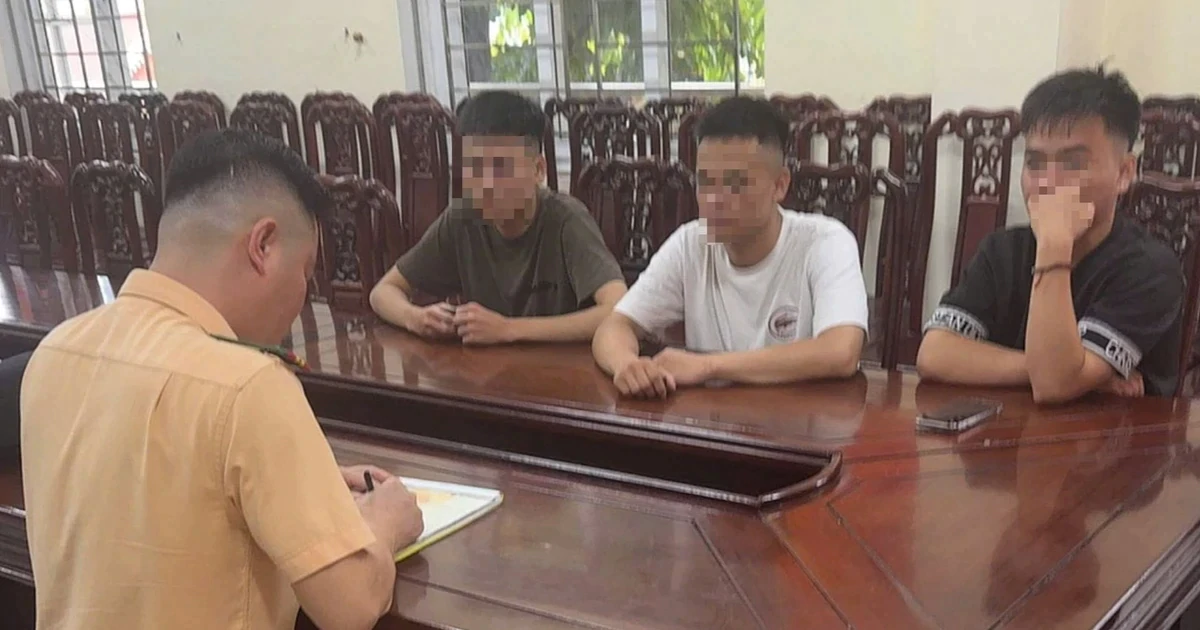‘Đi bão’ sau trận bóng Việt Nam thắng Thái Lan, 60 trường hợp bị xử lý