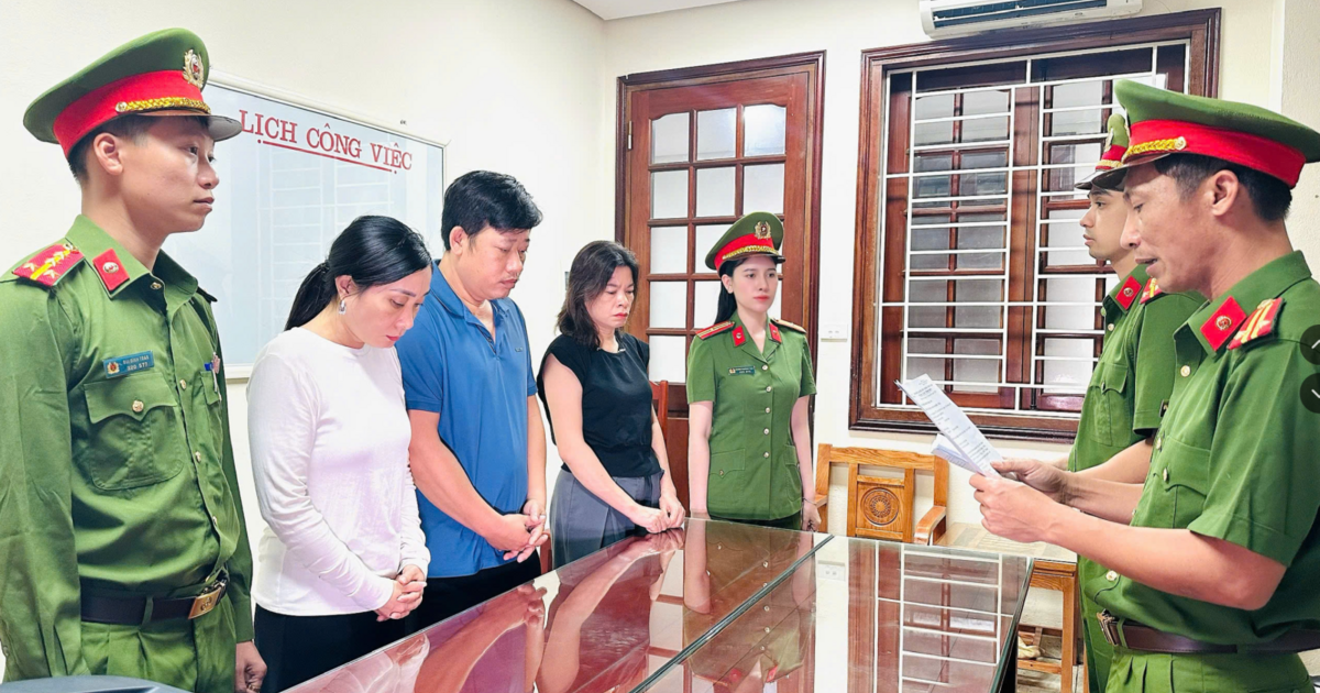 Mạo danh "lương y", làm hơn 100.000 thuốc đông y chứa chất cấm bán trên Facebook