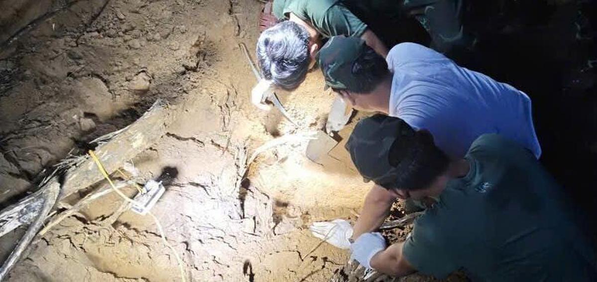 Phát hiện di vật và xương nghi của liệt sỹ hy sinh trong hầm trú ẩn ở Đà Nẵng