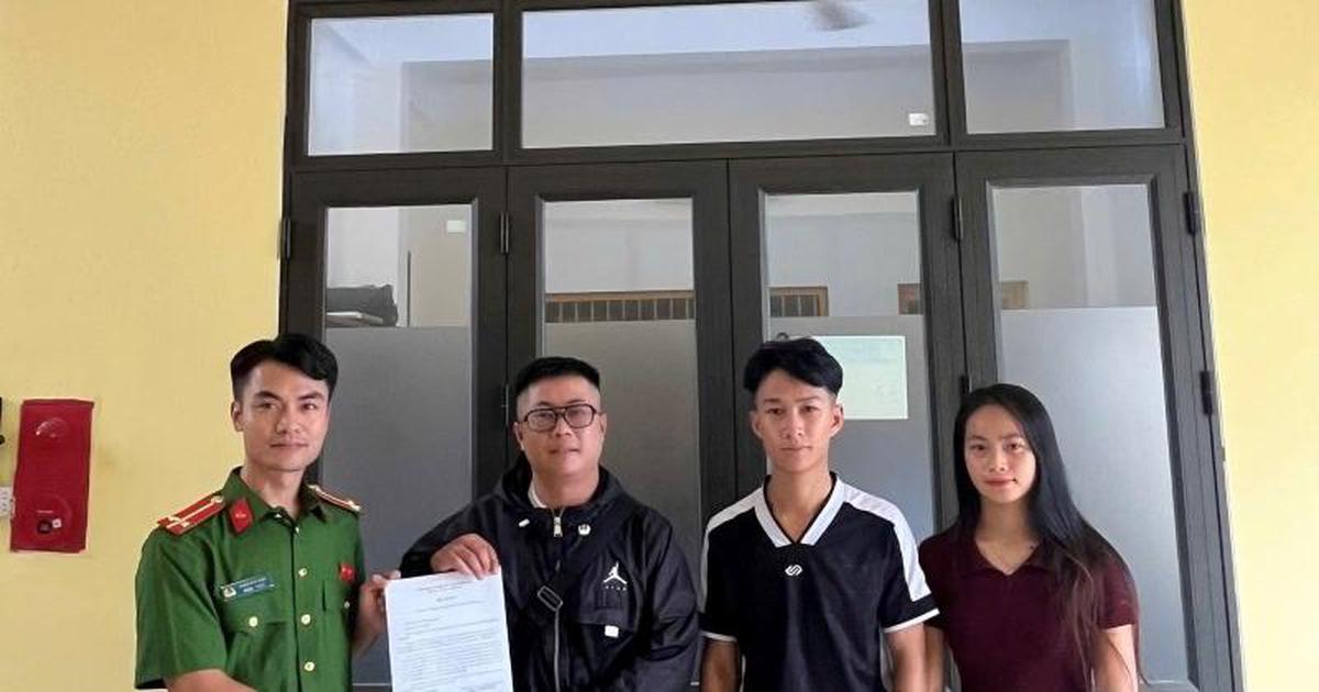Phát hiện giao dịch chuyển khoản 89.760.000 đồng từ tài khoản Vietcombank sang tài khoản VietinBank của Lò Thị Ly, công an lập tức xác minh
