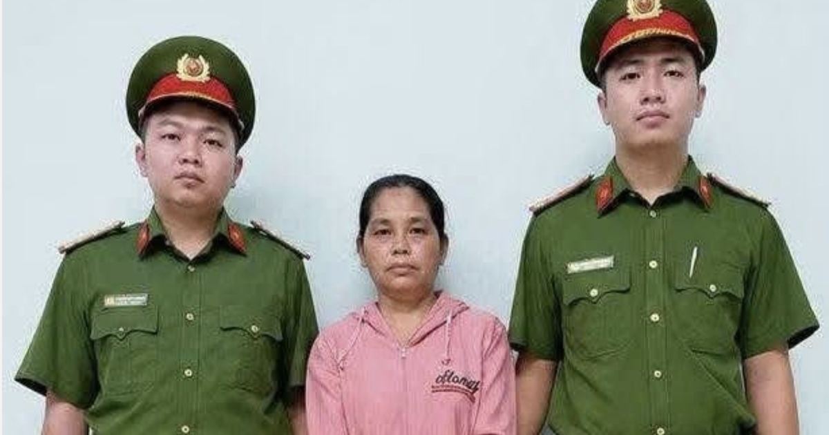 Bắt khẩn cấp bảo mẫu dùng dây thun để bạo hành trẻ em ở TP.HCM