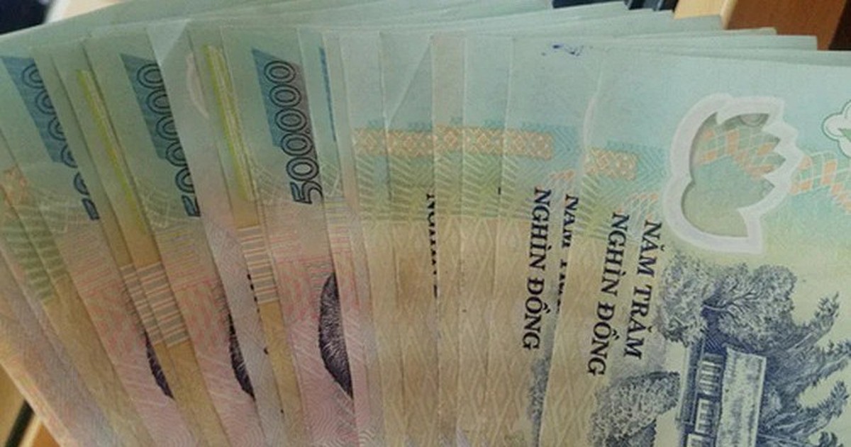 Tài khoản bất ngờ phát sinh giao dịch 8.000.000 đồng, người phụ nữ SN 1971 nhận được cuộc gọi lạ, công an nhanh chóng xác minh