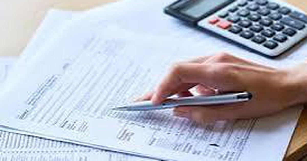 Trả lương sau khi nghỉ việc, trừ thuế TNCN ra sao?