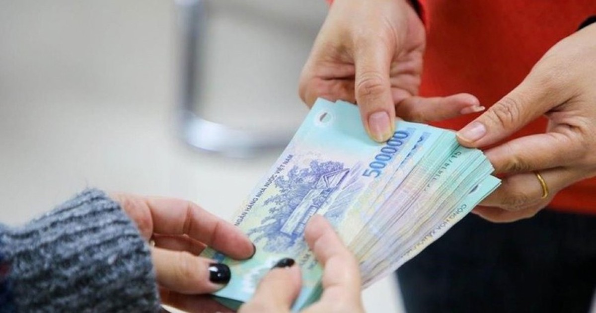 Bộ Nội vụ thông tin mới về đề xuất tăng lương tối thiểu vùng từ 1/1/2027