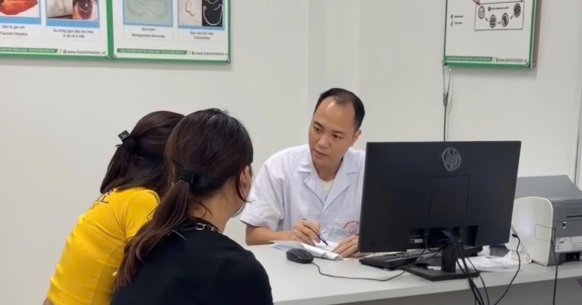 Nước lũ rút, mối nguy chưa qua: Bác sĩ cảnh báo loạt bệnh dễ bùng phát