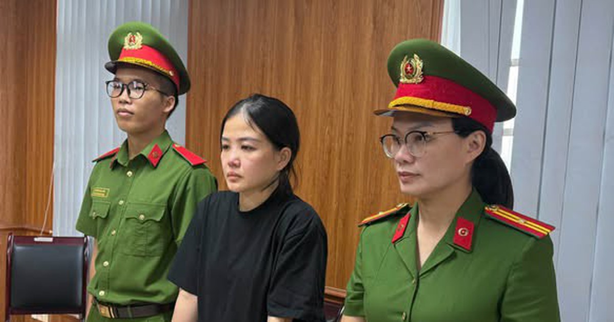 Quyết định khởi tố, cấm đi khỏi nơi cư trú với Lê Thị Phương Thảo SN 1993