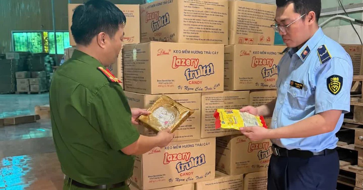 Phát hiện hơn 3.000 bánh Trung thu không rõ xuất xứ, không có ngày sản xuất, hạn sử dụng