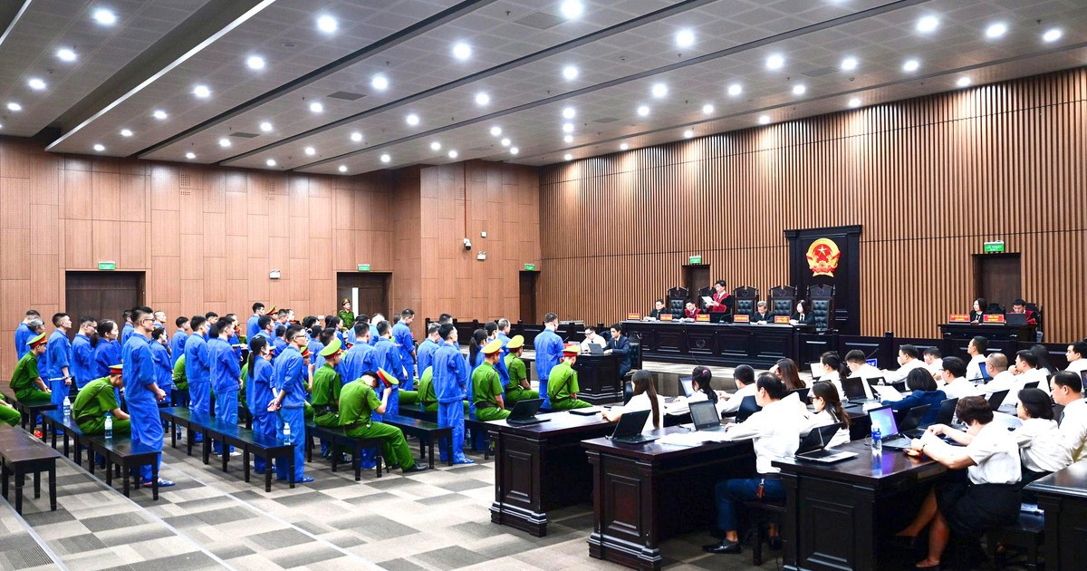 Vợ DJ Thái Hoàng khai chi 600 triệu đồng "chạy" giám định tâm thần cho chồng
