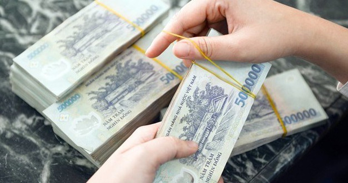 Nguyễn Thị Hà SN 1990 chuyển khoản thành công 39 triệu đồng liền nhờ mẹ báo công an, Vũ Thị Hồng Trịnh SN 2005 được mời làm việc, xác minh