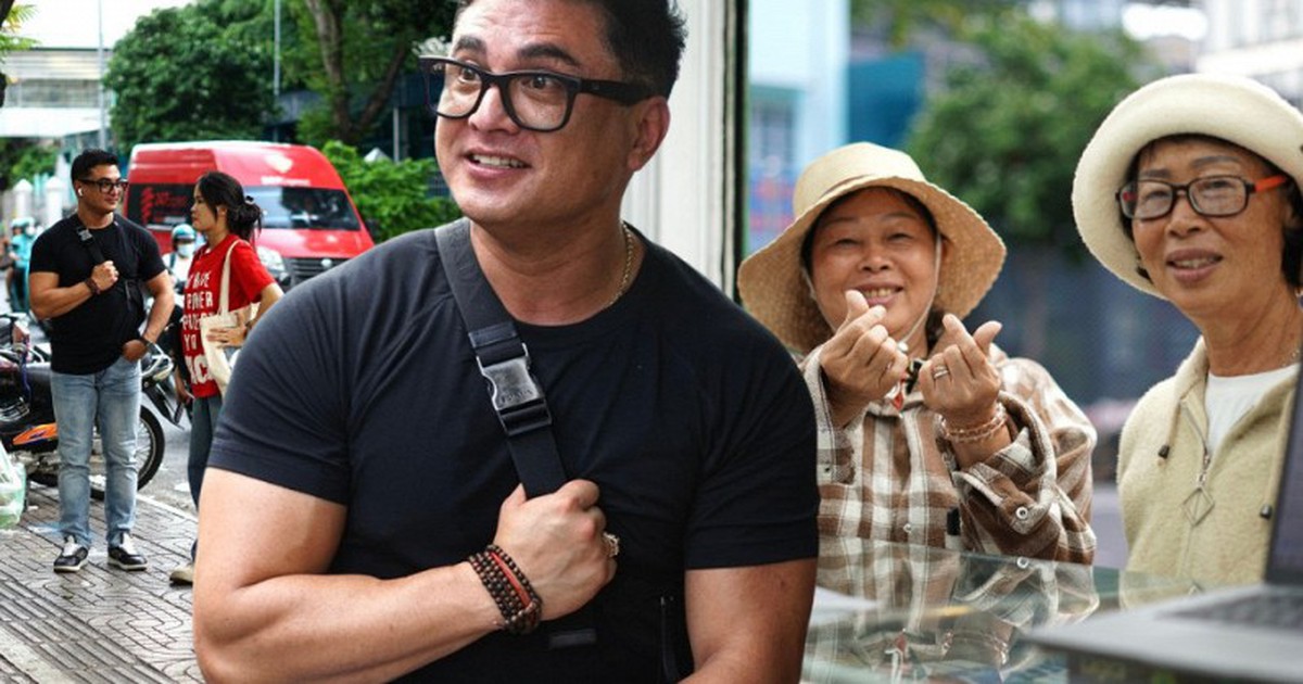 Người đàn ông đi khắp TP.HCM, hỏi một câu khiến ai cũng bất ngờ: “Hôm nay, anh trả tiền cho mọi người được không?”