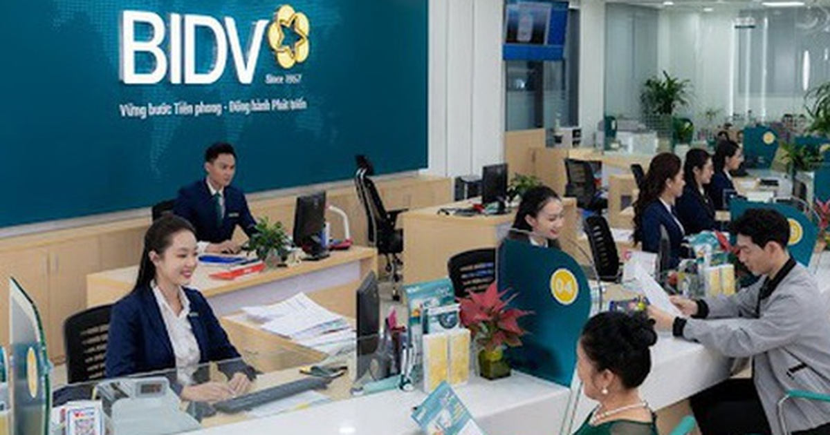 Gửi 100 triệu đồng ở Vietcombank, BIDV, VietinBank, Agribank, mỗi tháng nhận về bao nhiêu tiền lãi?