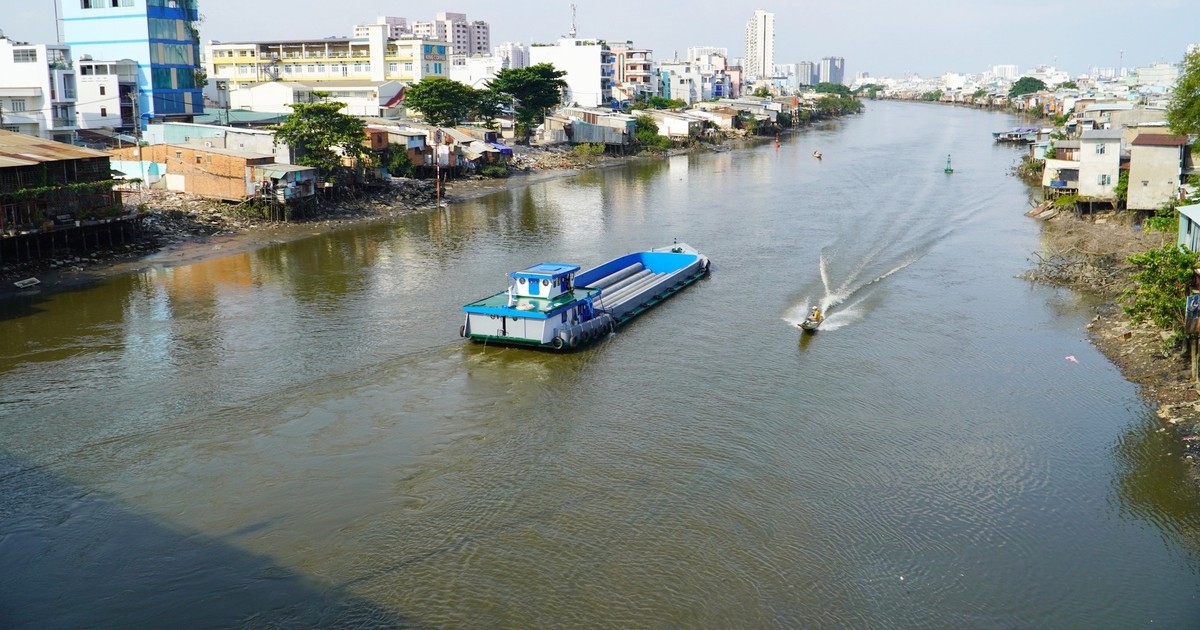 TP.HCM chi hơn 9.000 tỷ đồng nạo vét rạch Bà Lớn