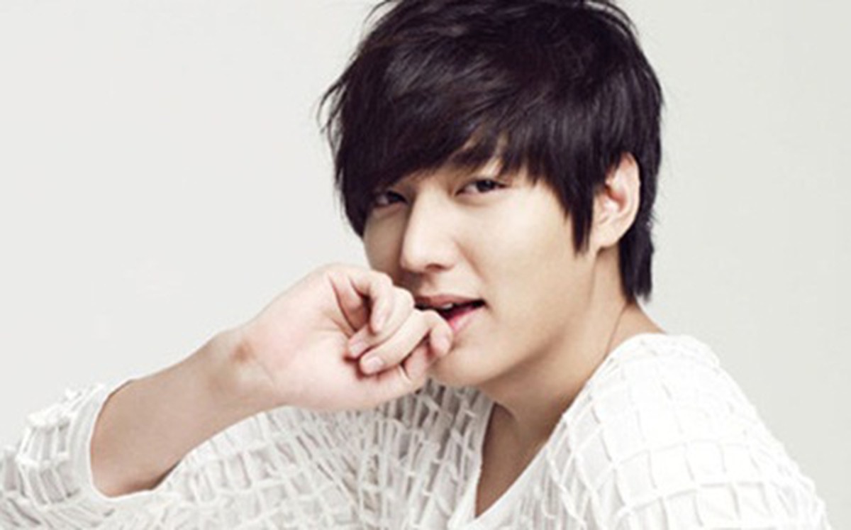 Lee Min Ho nhận hơn 4 tỷ đồng để hát mừng năm mới tại Trung Quốc