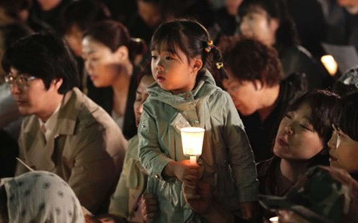 Tìm thấy 260 thi thể, quần áo của hành khách PHÀ SEWOL trôi xa hàng chục km