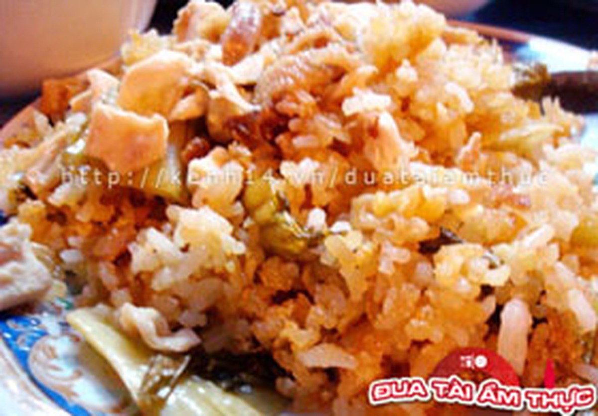 Cơm rang dưa gà - vừa lạ, vừa quen