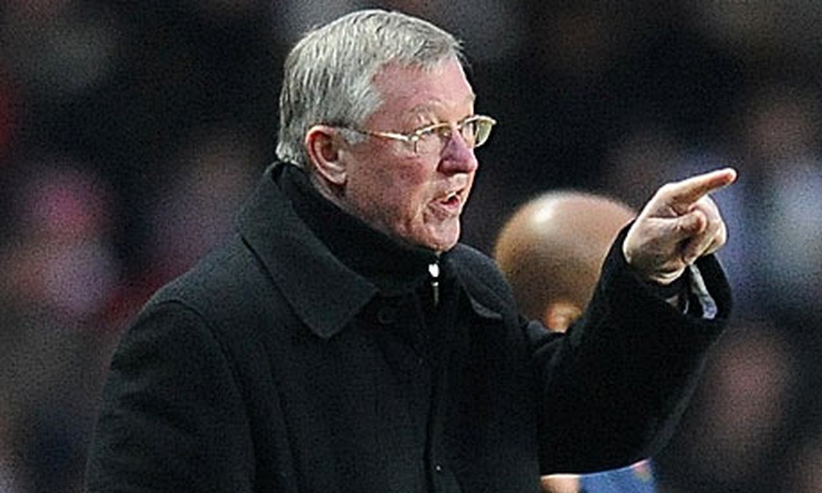 Sir Alex: Thà ăn phạt còn hơn hợp tác với BBC