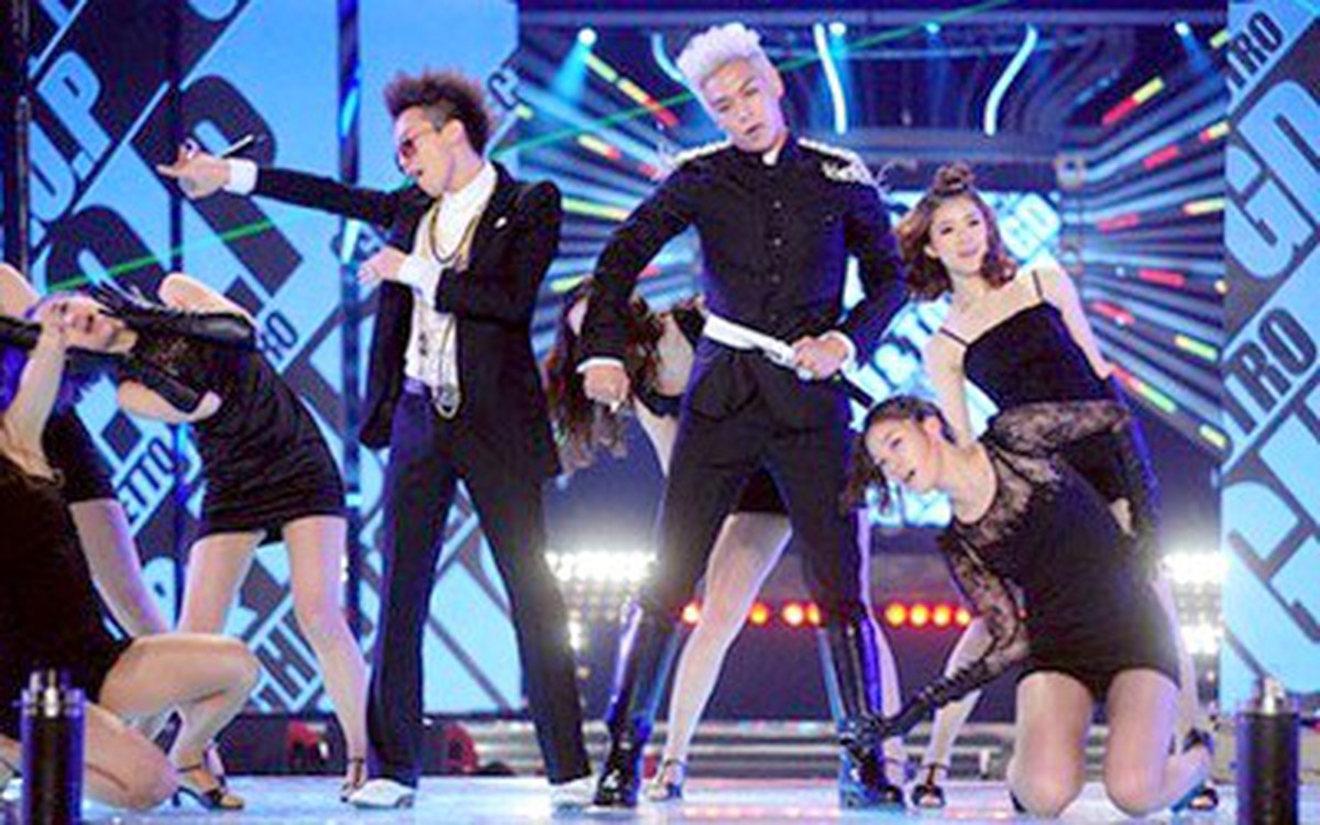 Lễ hội âm nhạc cuối năm “khủng” nhất Kpop liên tục bị “ném đá”