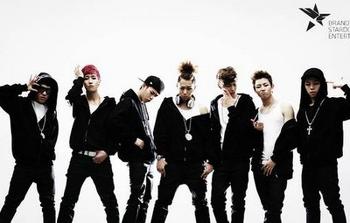 Kpop fan phát sốt vì video khoe vũ đạo của Block B