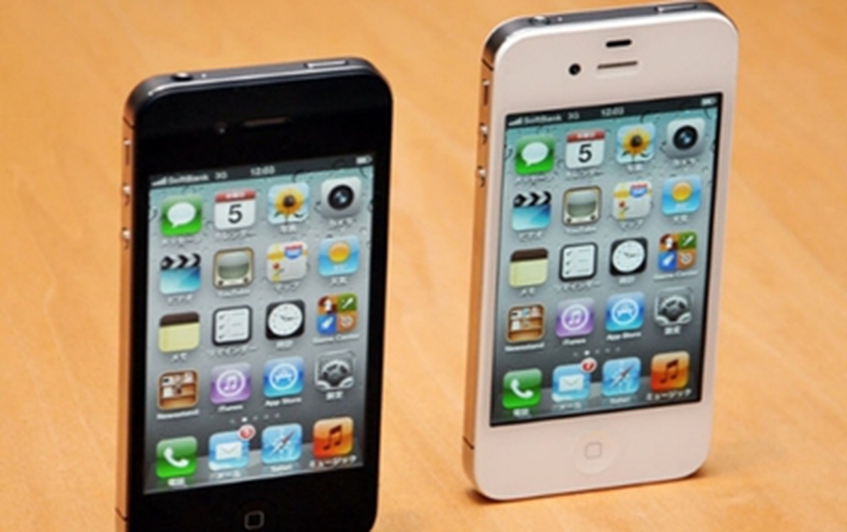 Hình ảnh “đập hộp” iPhone 4S đầu tiên trên thế giới