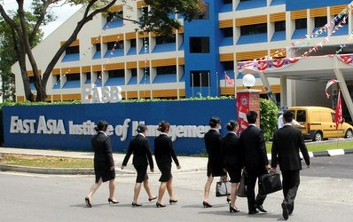 Cơ hội học bổng từ Học viện EASB Singapore