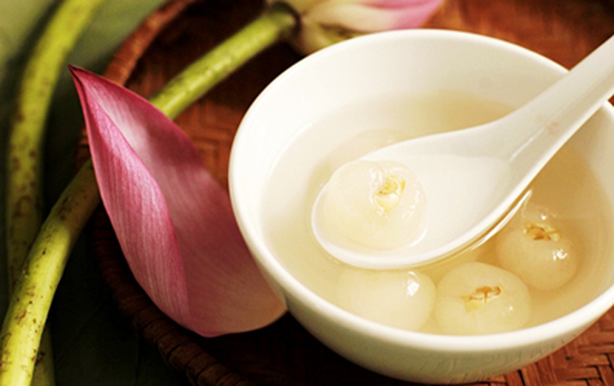 Nghe câu chuyện về những món chè Hà thành thanh mát