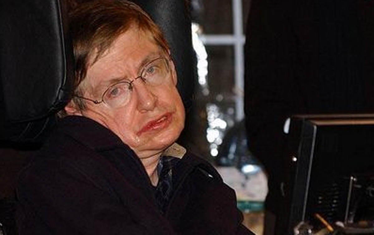 Stephen Hawking - một thiên huyền thoại