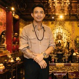 Đại gia Minh Nhựa chia sẻ cách bài trí phòng thờ cực đặc biệt, có chi tiết tinh tế, ấm cúng đến không ngờ