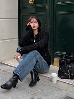 Giày đi với quần jeans: Phải chọn đúng 5 kiểu này thì mới sành điệu từng centimet