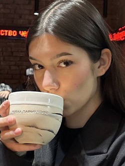 Thức uống giảm cân đang khiến da bạn nhăn và sạm đi trông thấy