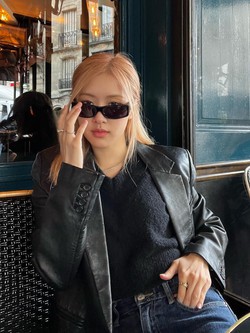 Sao Hàn luôn mặc đồ đơn giản nhưng rất sang, tất cả là nhờ 5 item